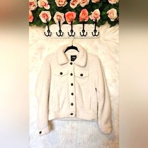 Ci Sono Los Angeles Classic Off-White Teddy Jacket